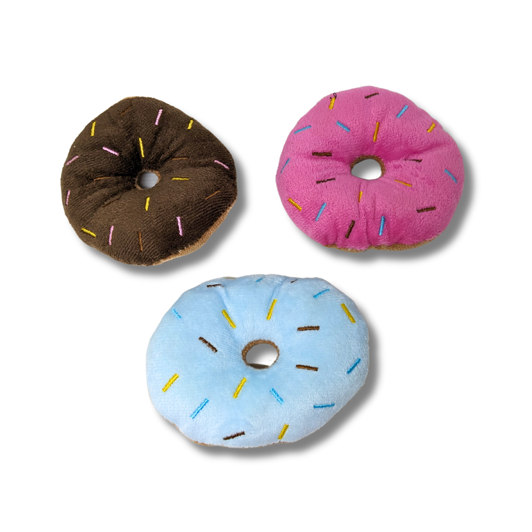 Brinquedo mordedor para cachorro rosquinha de pelúcia 3 cores macia
