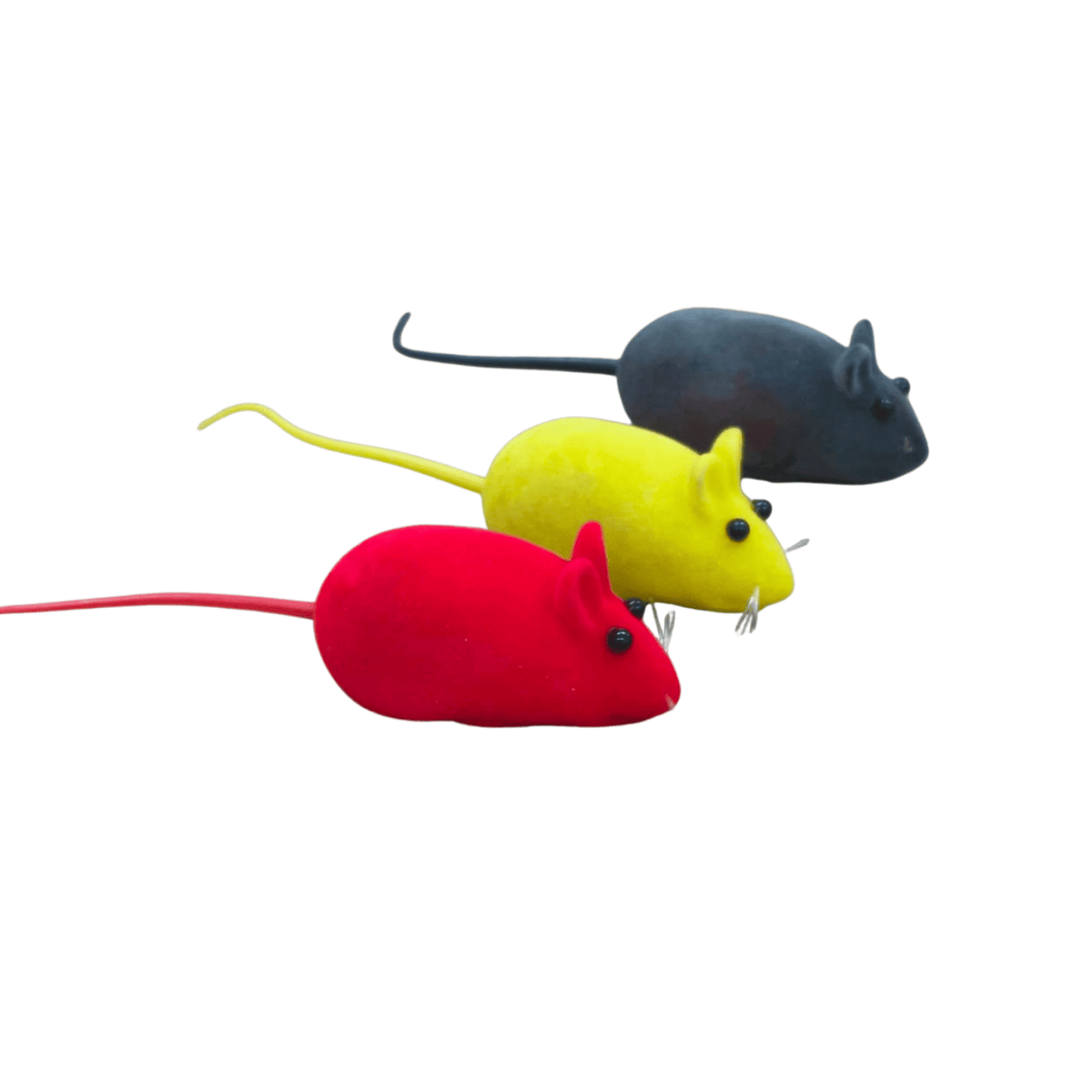 Brinquedo para gatos em formato de ratinho, com revestimento aveludado, orelhas, olhos pretos e cauda longa e fina, disponível nas cores vermelho, amarelo e cinza.