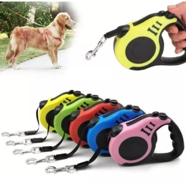 Guia retrátil para cães 3 metros com trava de segurança, fita resistente e pegador anatômico, ideal para passeios com mais controle e conforto.