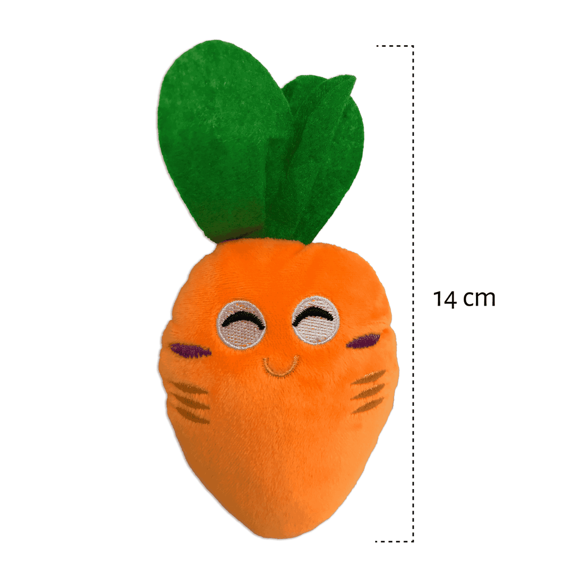 Brinquedo de pelúcia para pets em formato de cenoura laranja, com folhas verdes, olhos fechados bordados, rosto sorridente e detalhes coloridos, feito de tecido macio e aveludado.